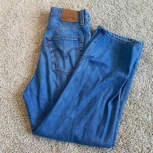 Levi’s Straight Ankle Jeans